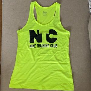 Nike dri fit tank (Nike training club)
